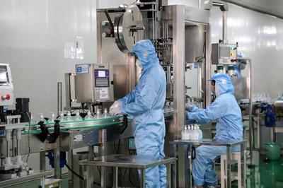 比亞迪速度 醫用級免洗手消毒凝膠日產30萬瓶，優先供給一線抗疫人員