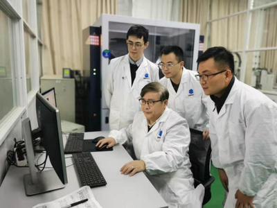 大跨度拱橋的“骨骼”塑造者 記最美科技工作者丁慶軍與他的新材料研發之路